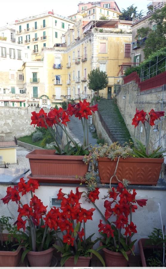 Вилла Stairway To Heaven With Private Terrace Неаполь Экстерьер фото